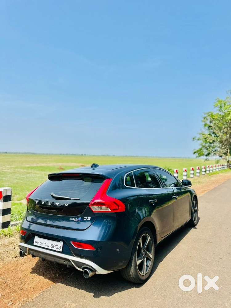 Volvo V40 2015 Diesel Well Maintained