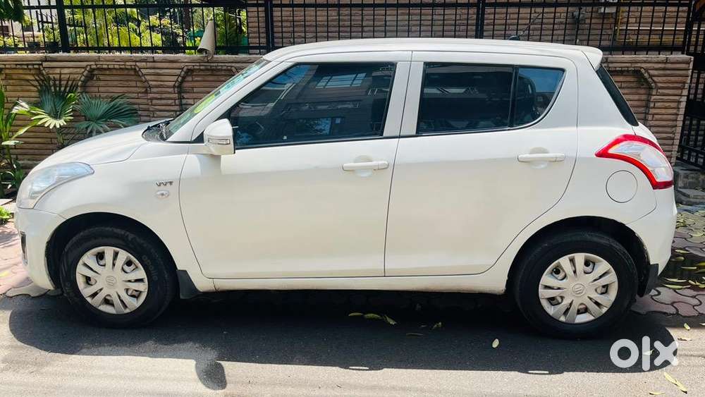Maruti Suzuki Swift, Petrol, 2017, Well Maintained