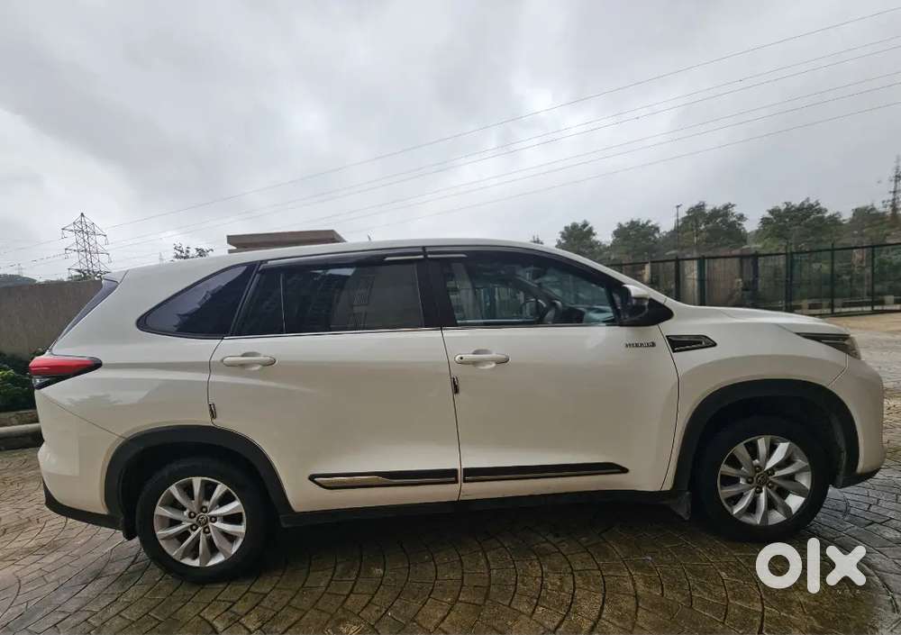 Toyota Innova Hycross 2023 Vx Hybrid
