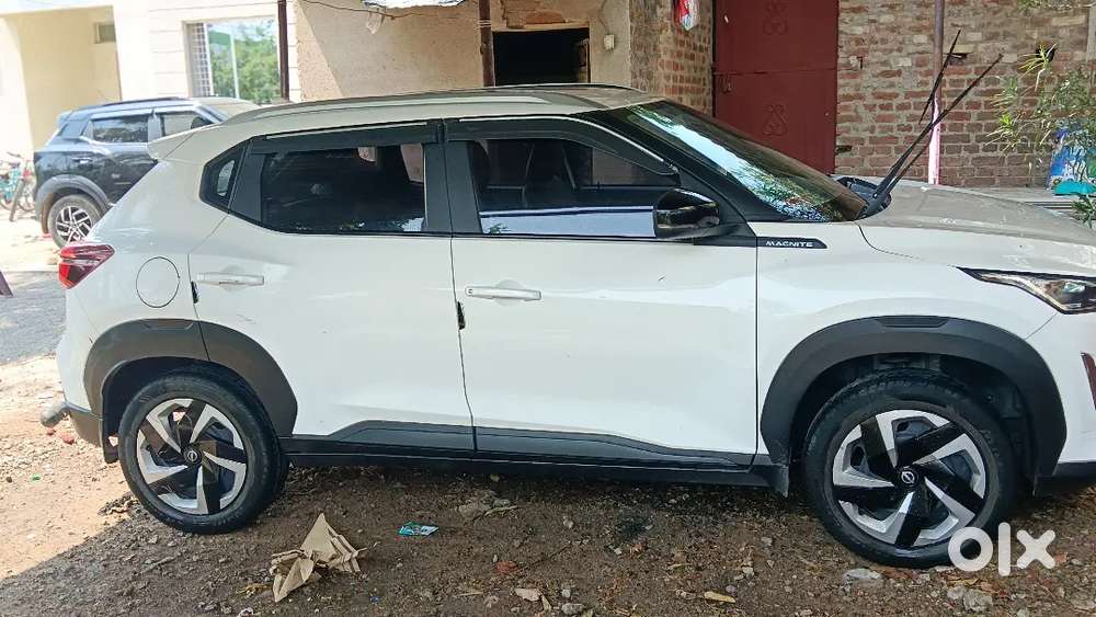 Nissan Magnite 2022 Petrol 30240 Km Driven