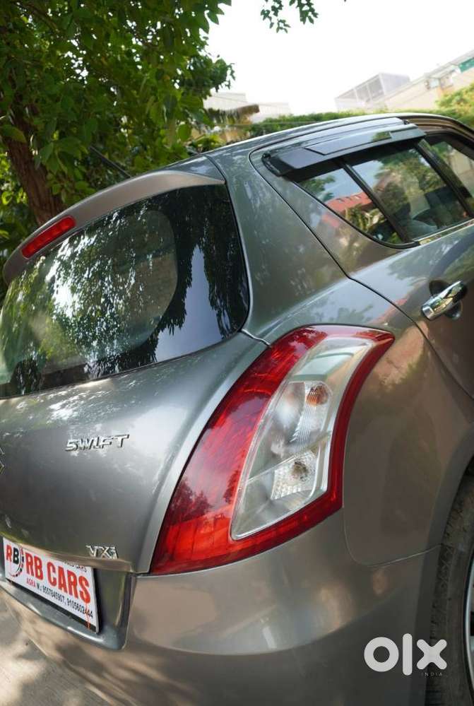 Maruti Suzuki Swift Vxi Abs Bsiv, 2016, Petrol