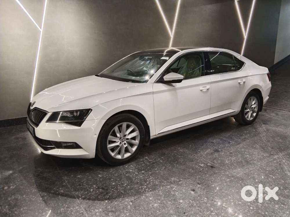 Skoda Superb Lk 1.8 Tsi At, 2019, Petrol