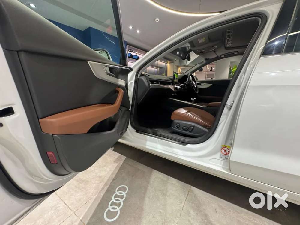 Audi A4 2.0 Premium Plus 40 Tfsi, 2024, Petrol