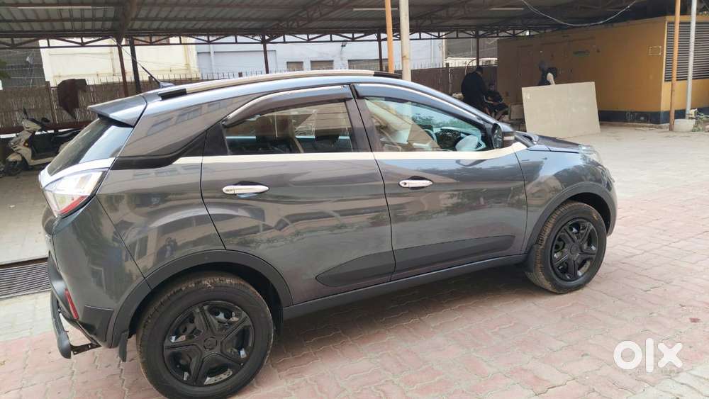 Tata Nexon Amt 1.5 Revotorq Xma, 2019, Petrol