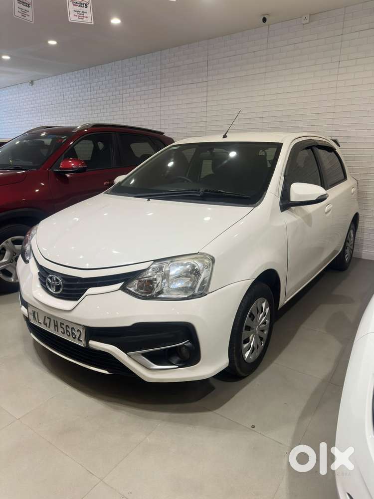 Toyota Etios Liva 1.2 V, 2018, Petrol