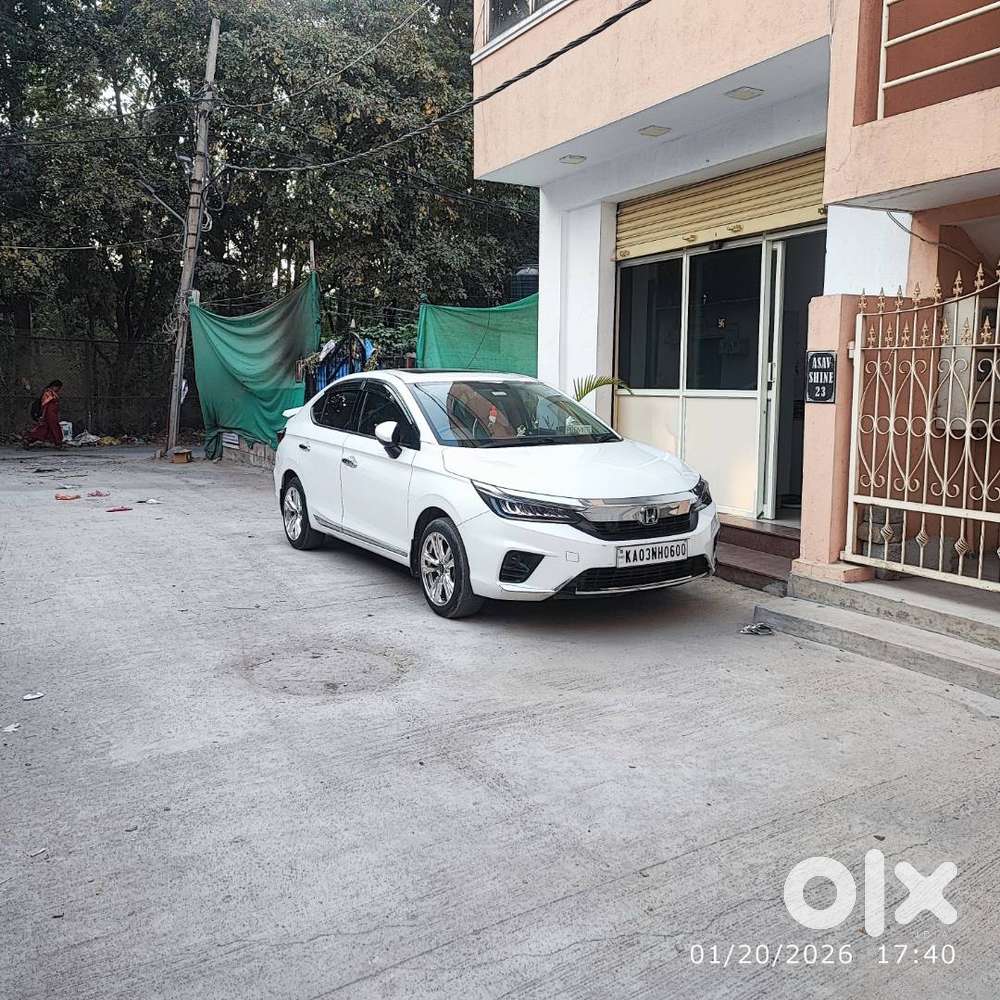 White Top End Automatic Petrol Honda City Car 5th Generation Zx Cvt I