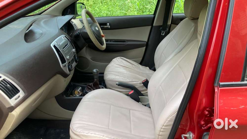 Hyundai I20 Magna 1.2 Mt, 2012, Petrol