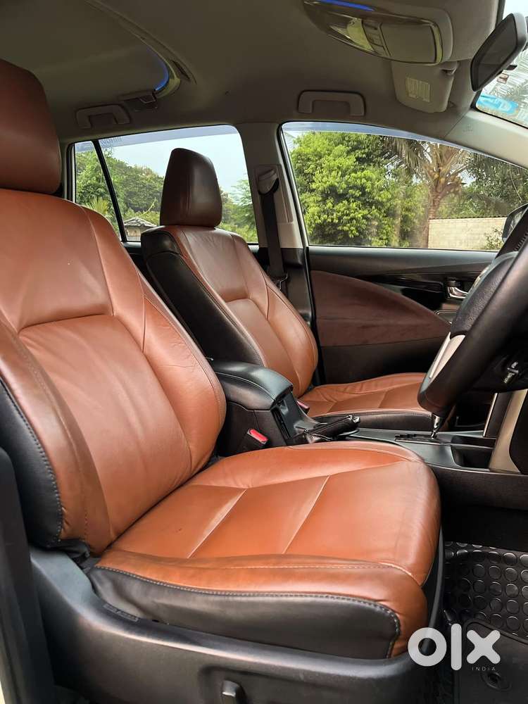 Toyota Innova Crysta 2.8 Z, 2016, Diesel