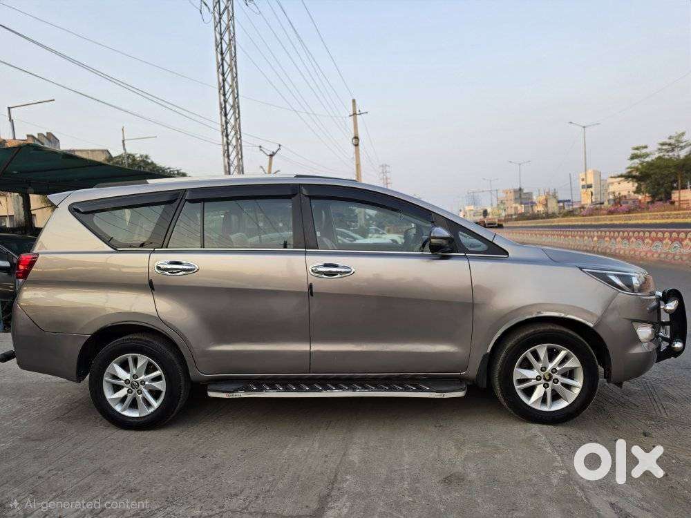 Toyota Innova Crysta 2.4 G Mt 8s, 2018, Diesel