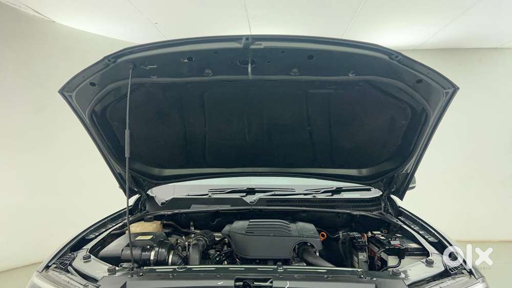 Mahindra Scorpio N Z8 Petrol At 7 Str, 2024, Petrol