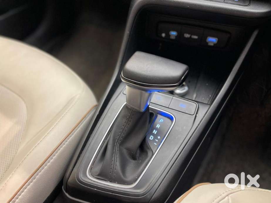 Hyundai Verna Sx 1.5 Petrol Ivt, 2023, Petrol