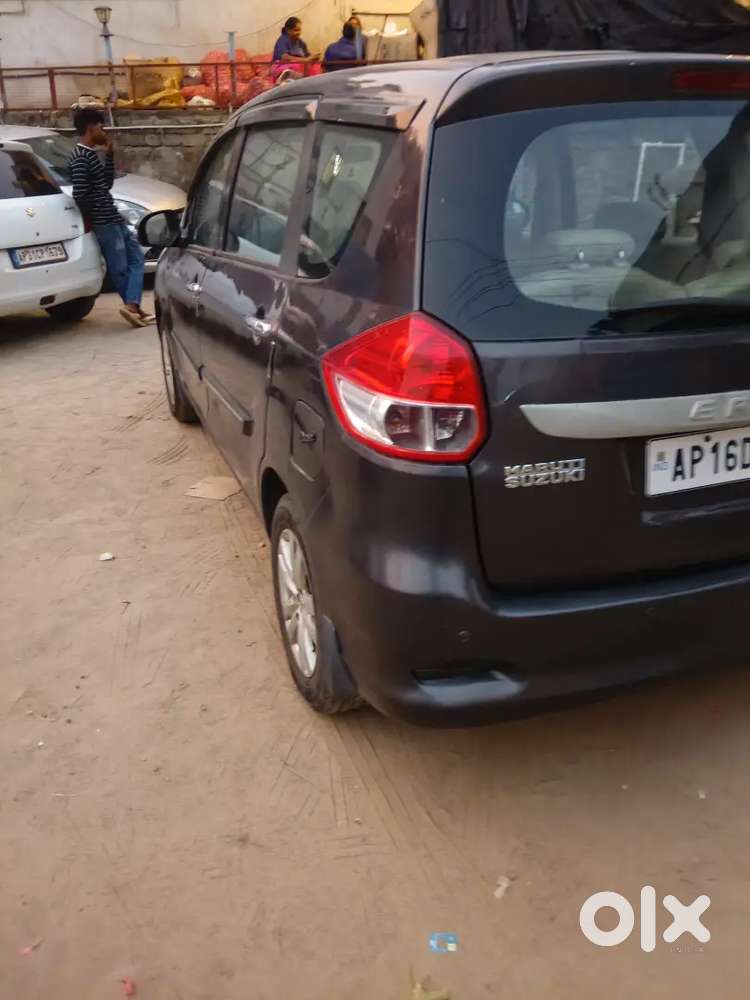 Maruti Suzuki Ertiga 2016 Diesel 127000 Km Driven