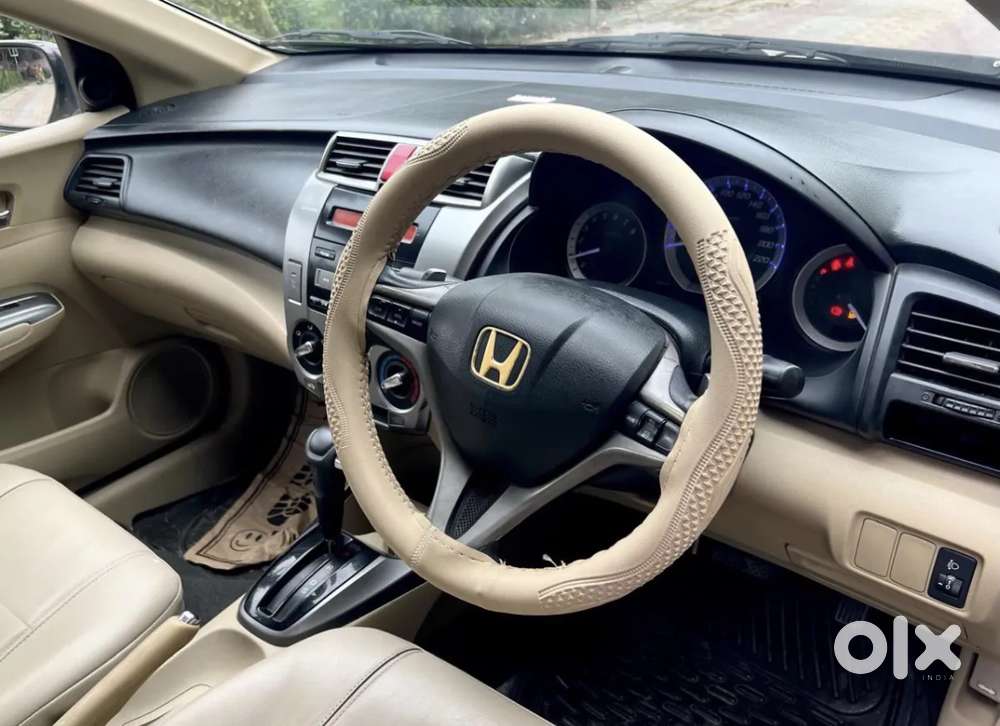 Honda City V At, 2013, Petrol