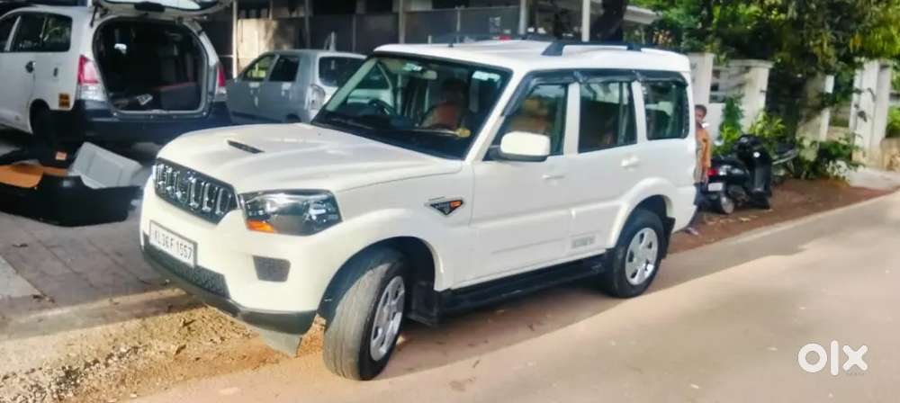 Mahindra Scorpio Classic 2016