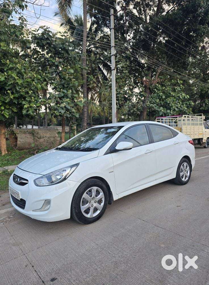 Hyundai Verna Transform 1.5 Sx Crdi, 2012, Diesel