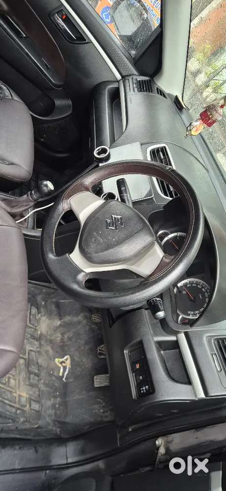 Maruti Suzuki Swift 2017 Diesel 132000 Km Driven
