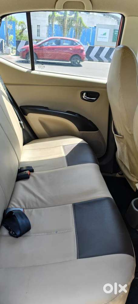 Hyundai I10 Sportz, 2012, Petrol