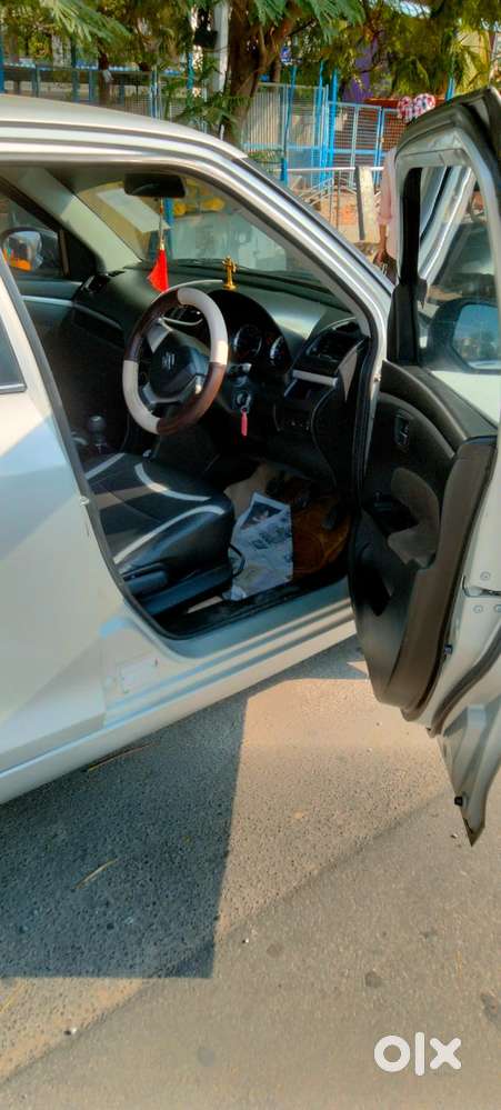 Maruti Suzuki Swift Vxi Deca, 2014, Petrol