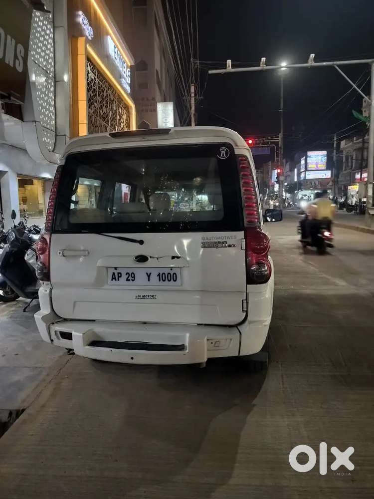 Mahindra Scorpio Diesel 2013