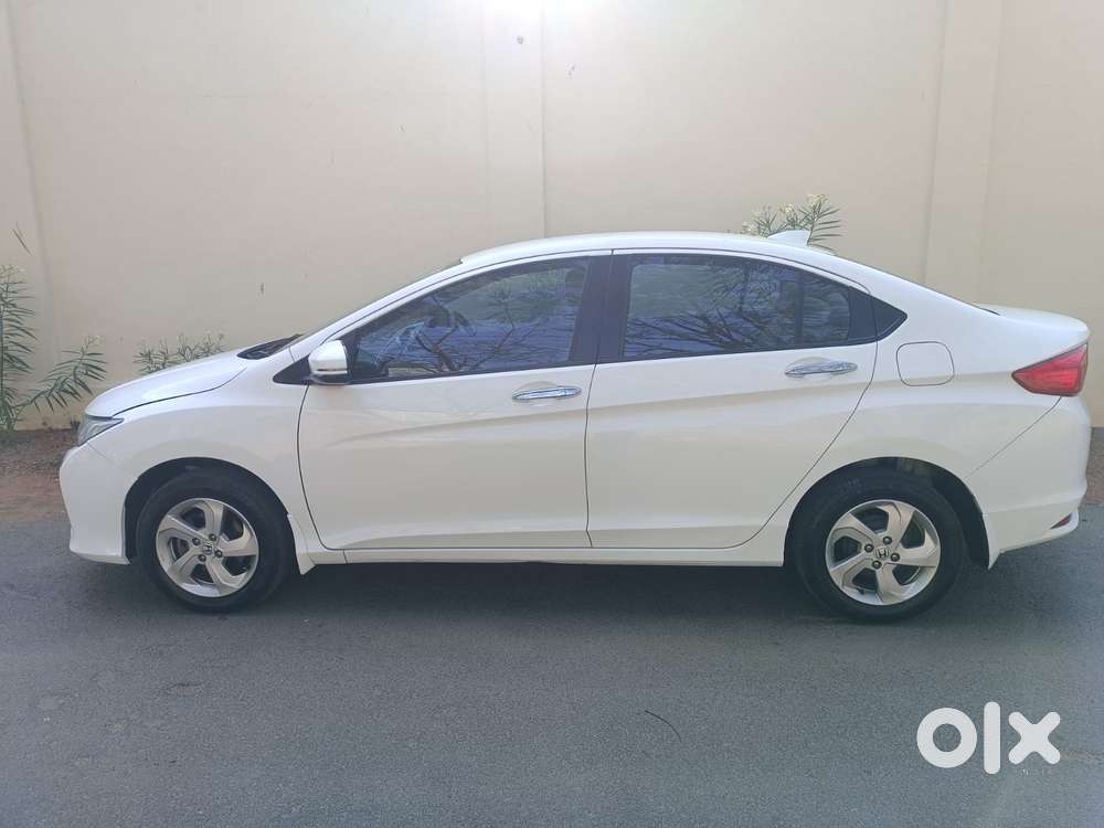 Honda City I-vtec V, 2017, Petrol