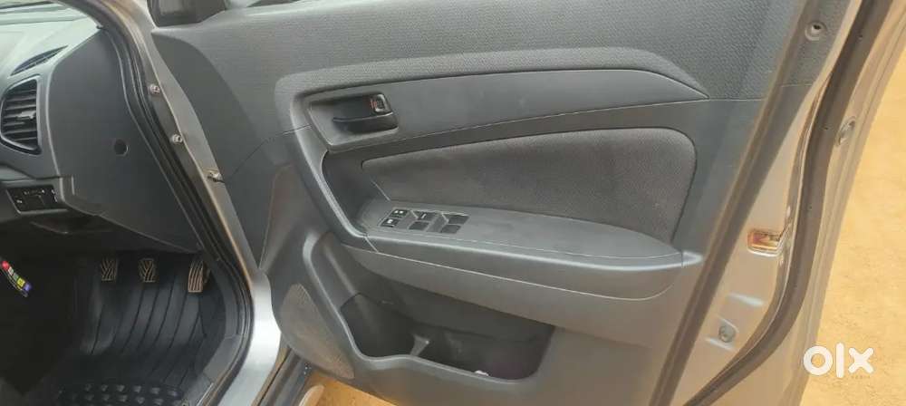 Maruti Suzuki Brezza 2016