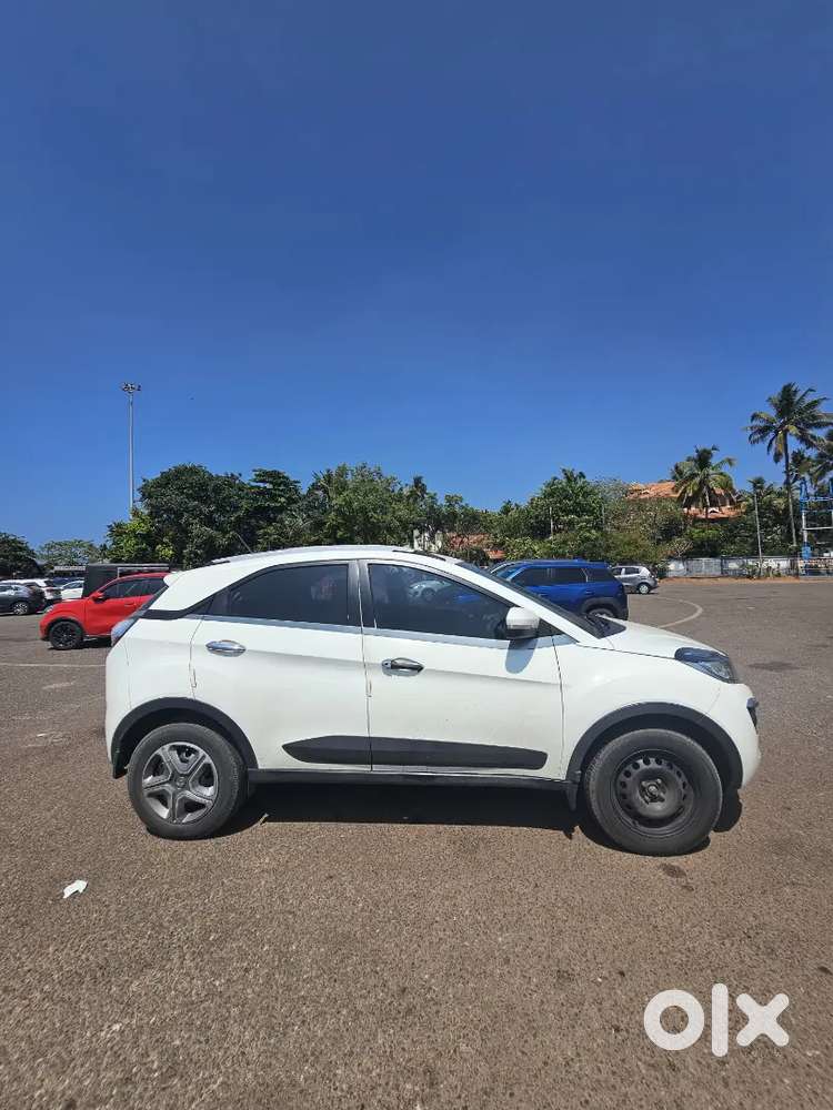 Tata Nexon 2018 Petrol Well Maintained