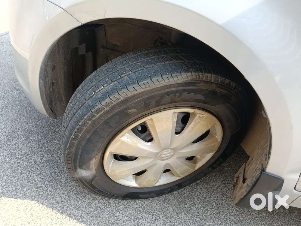 Maruti Suzuki Swift Dzire 1.2 Vxi Bsiv, 2011, Petrol