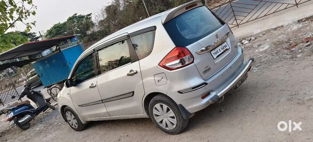Maruti Suzuki Ertiga 2015 Diesel 125000 Km Driven