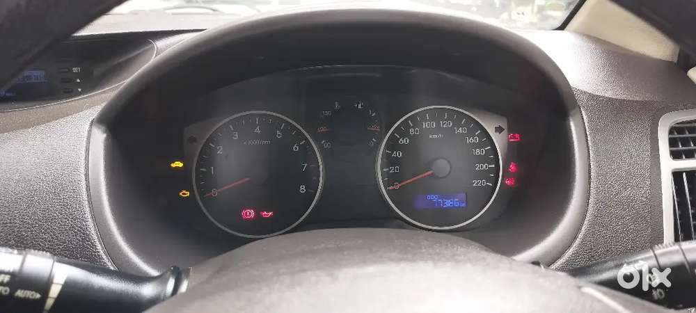 Hyundai I20 Sports Abs With Air Bag Mint Condition Manual