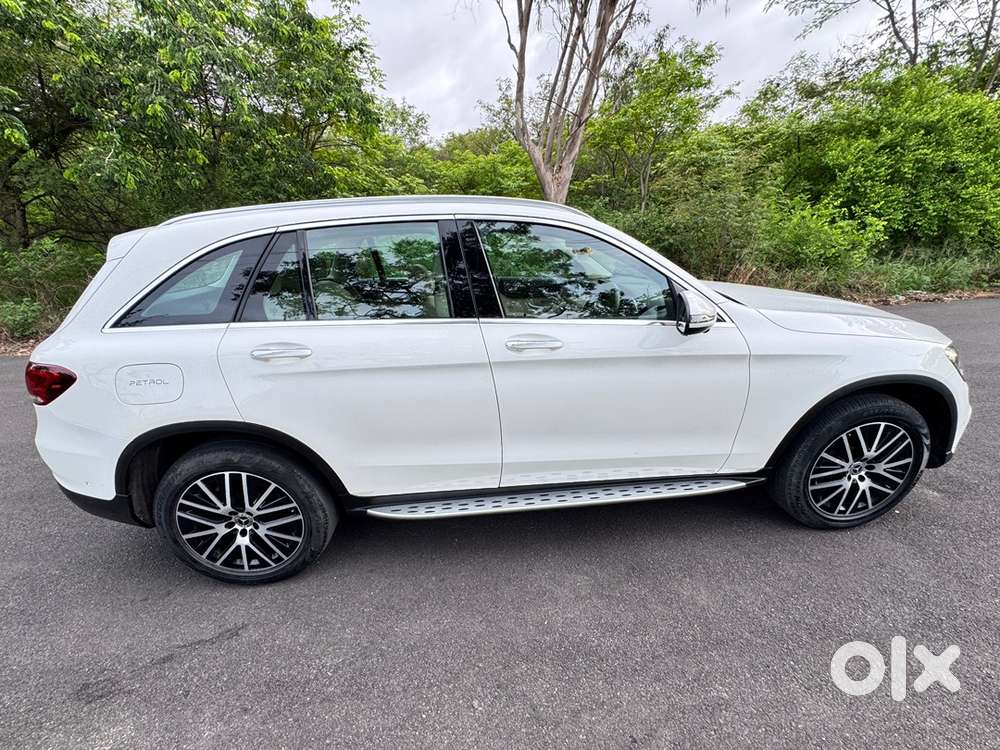 Mercedes-benz Glc Class 2022 - Luxurious Ride