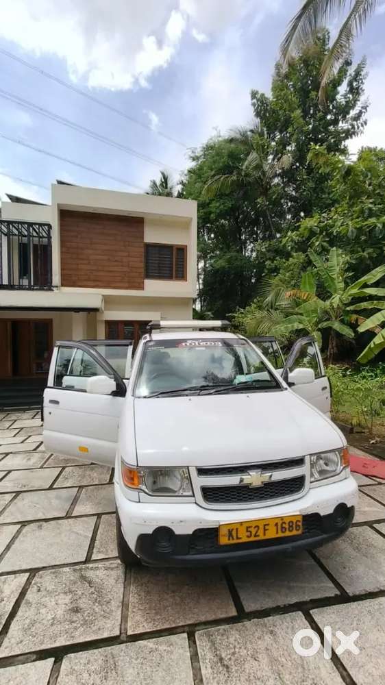 Chevrolet Tavera Neo 3 Ls 7 2013- Well Maintained Taxi