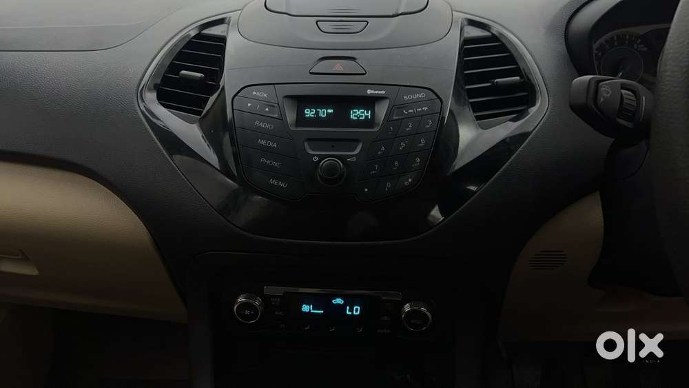 Ford Figo Aspire Titanium, 2016, Petrol