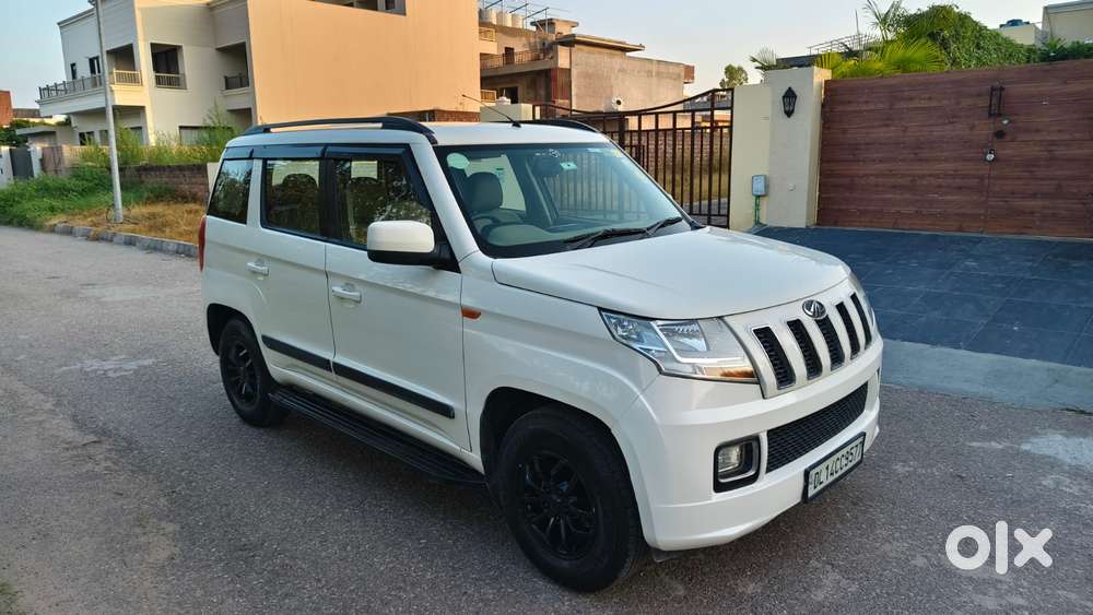 Mahindra Tuv 300 T8 Amt (automatic), 2016, Diesel