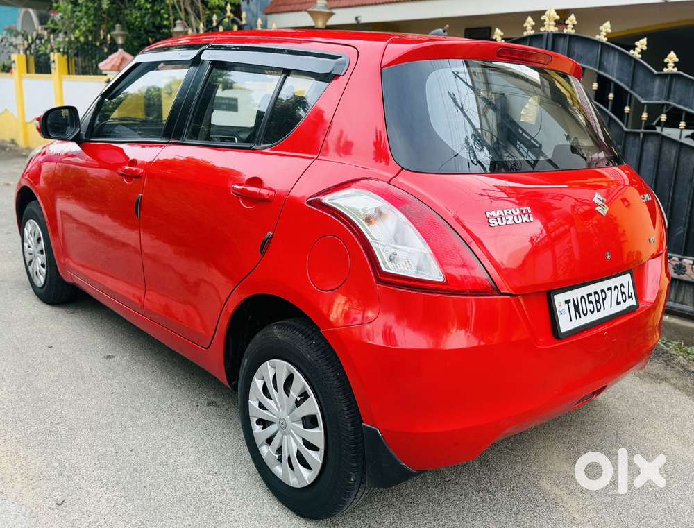 Maruti Suzuki Swift Vxi Optional, 2018, Petrol