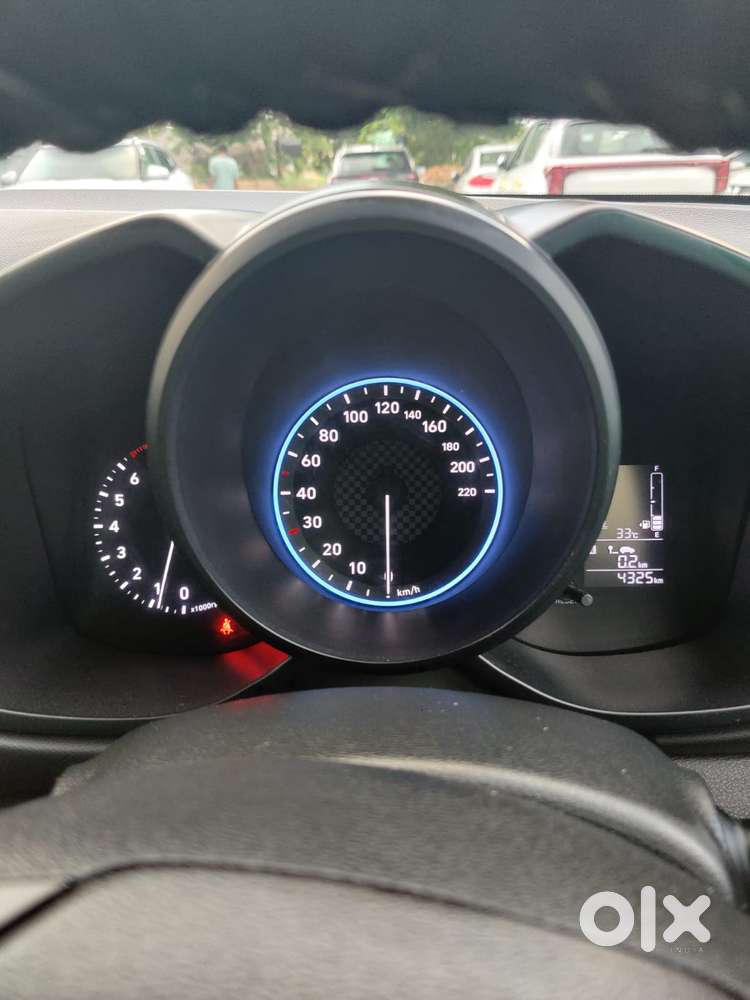 Hyundai Venue S 1.2 Petrol, 2022, Petrol