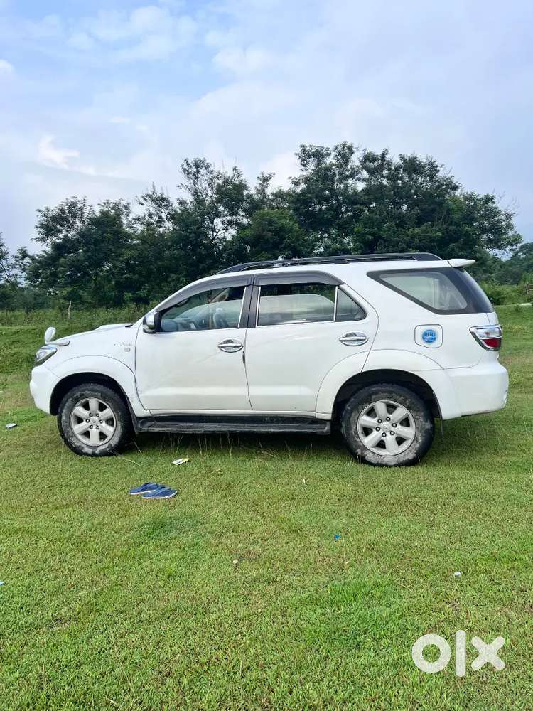Toyota Fortuner Legender 4x4 2010