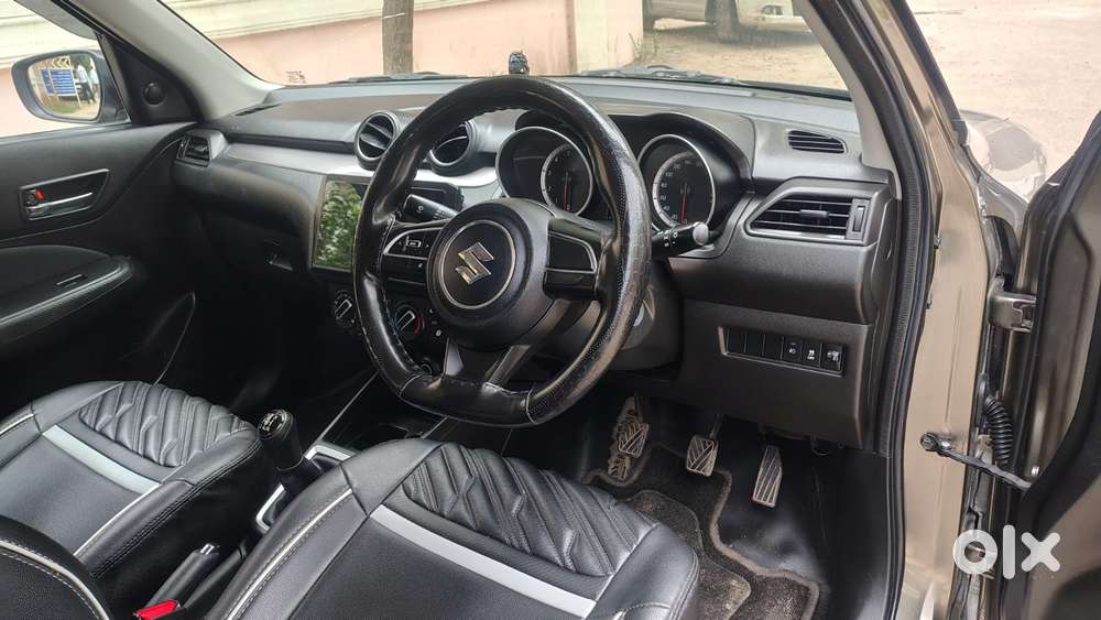Maruti Suzuki Swift Vxi + Manual, 2023, Petrol