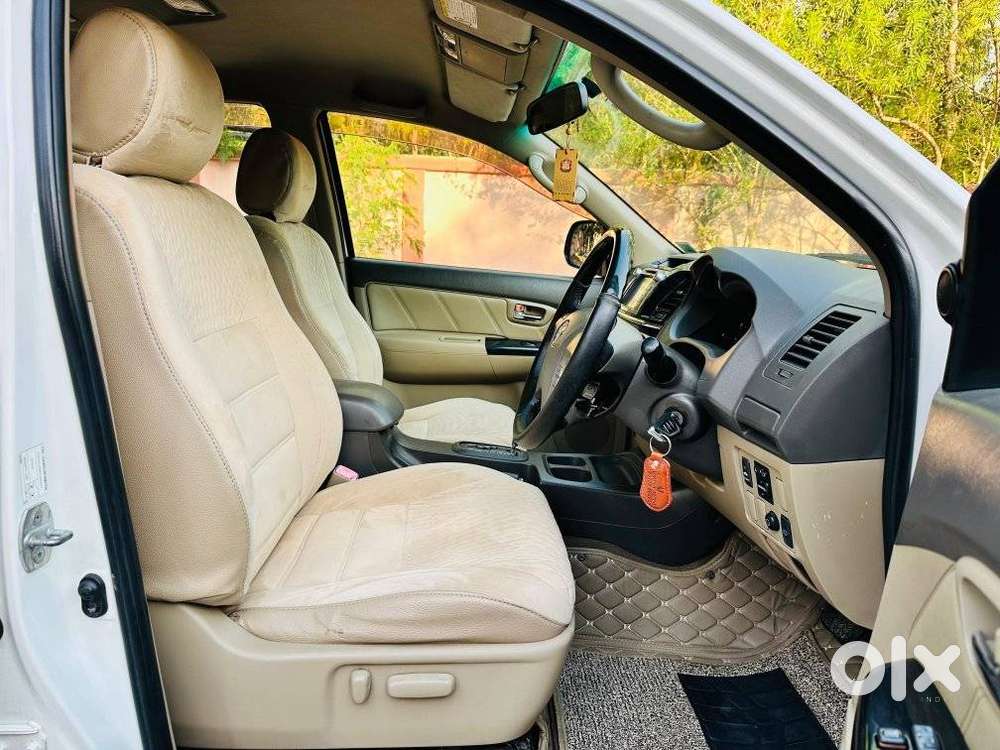 Toyota Fortuner 3.0 4x2 Automatic, 2013, Diesel