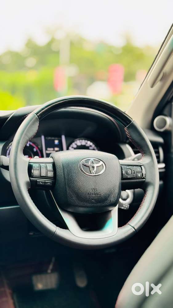 Toyota Fortuner Legender, 2023, Diesel