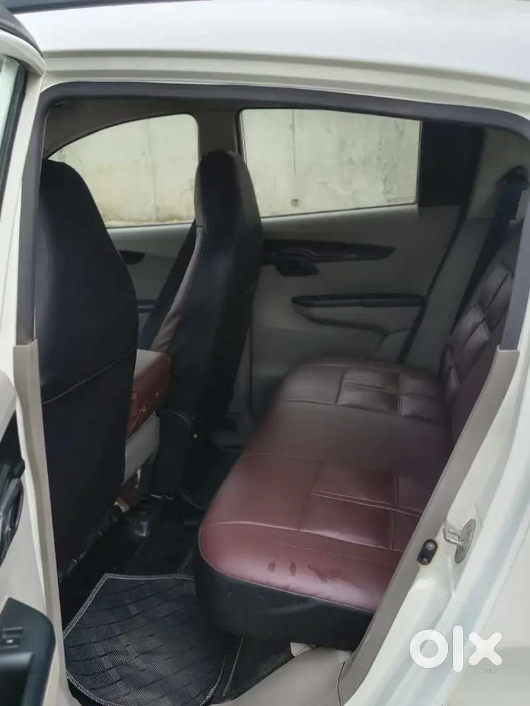 Mahindra Kuv 100 Diesel  1st Owner  2017  Only 64 ,000 Kms Driven