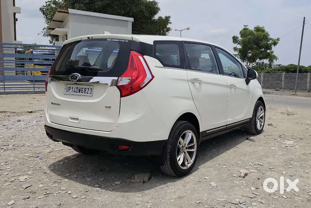 Mahindra Marazzo M6 Diesel 2018