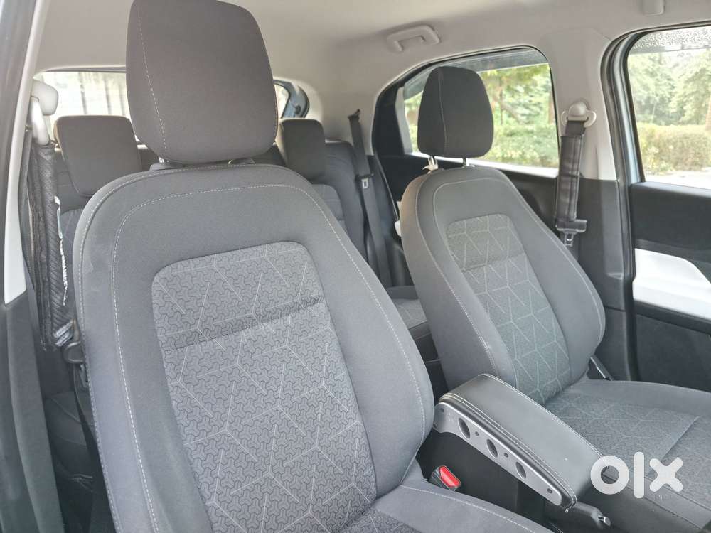 Tata Punch 1.2 Revotron Creative Ira Pack Amt Dual Tone, 2022, Petro..