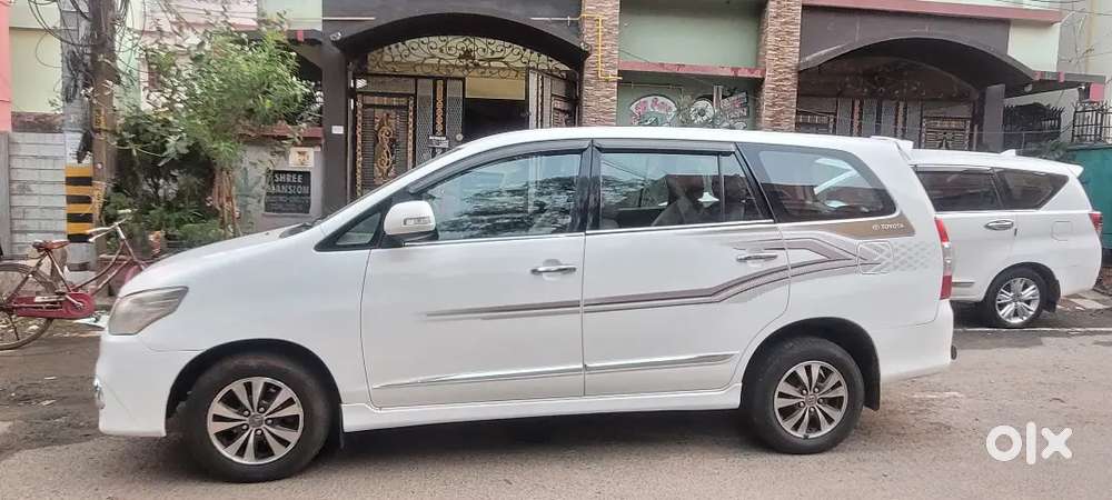 Toyota Innova 2016 Diesel 206322 Km Driven