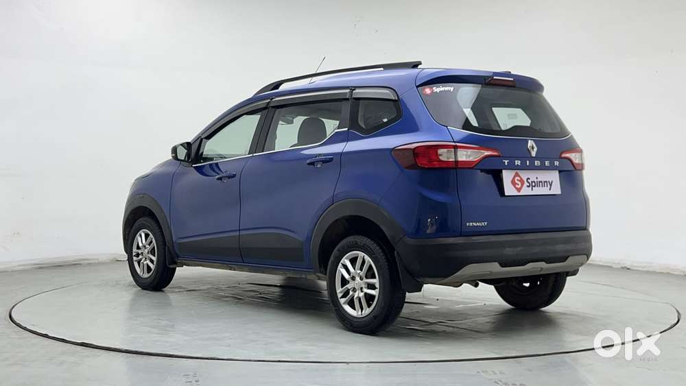 Renault Triber Rxt, 2023, Petrol