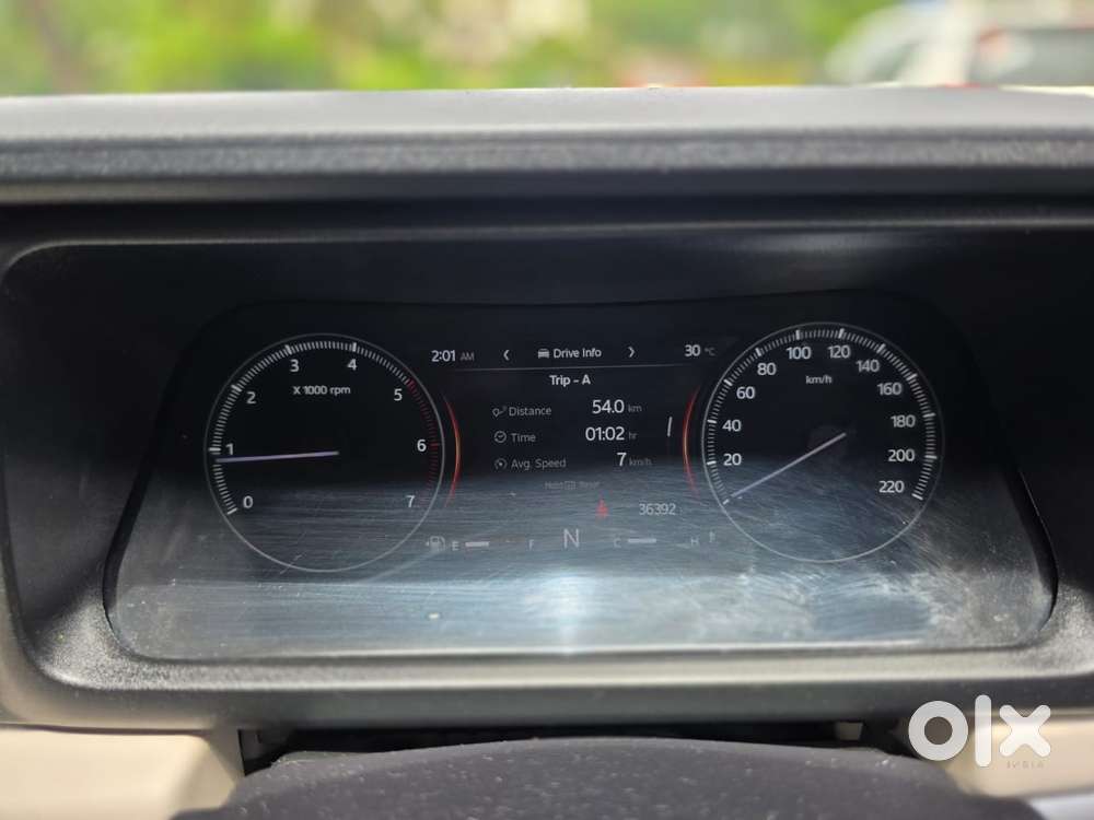 Mahindra Xuv700 Mx Diesel Mt 5 Str (e), 2022, Diesel
