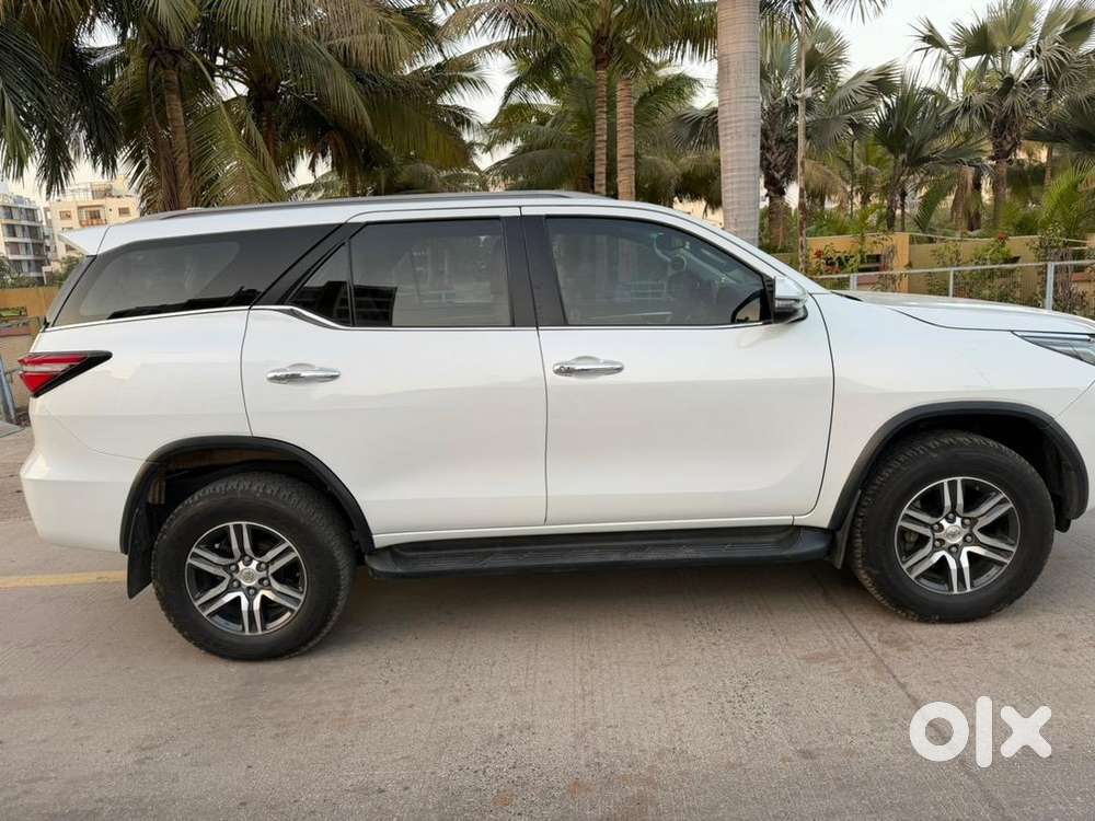 Toyota Fortuner Legender 2023 Diesel Well Maintained