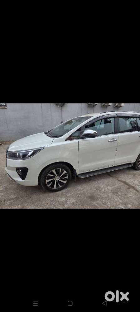 Toyota Innova Crysta 2.8z Automatic, 2021, Diesel