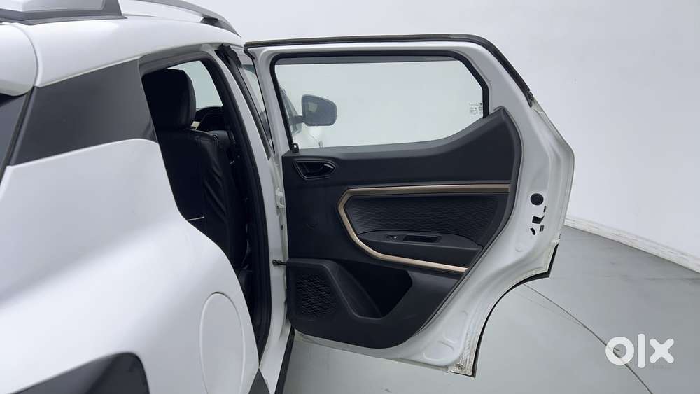 Renault Kiger Rxt, 2021, Petrol