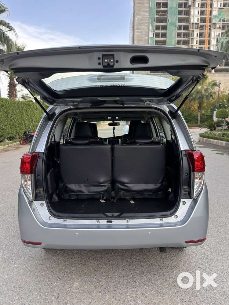 Toyota Innova Crysta 2.4 Gx Mt, 2019, Diesel