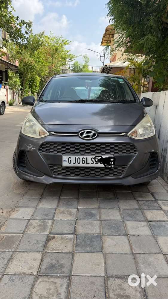 Hyundai Grand I10 2018 Car Cng